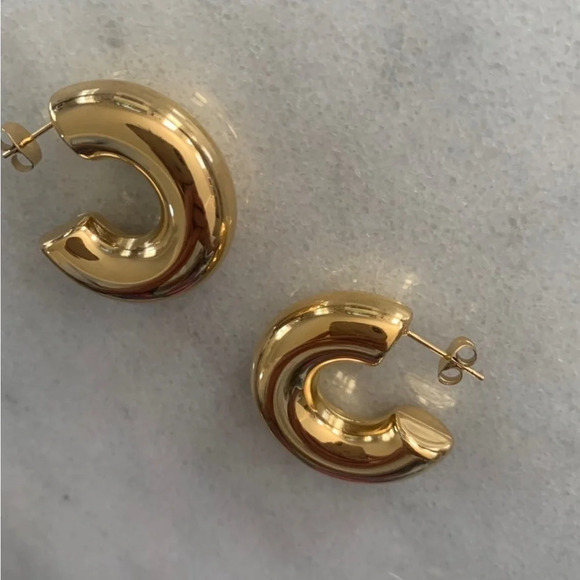 COPY - Gold Tube Chunky Trendy Hoop Earrings Brand New - Picture 2 of 3
